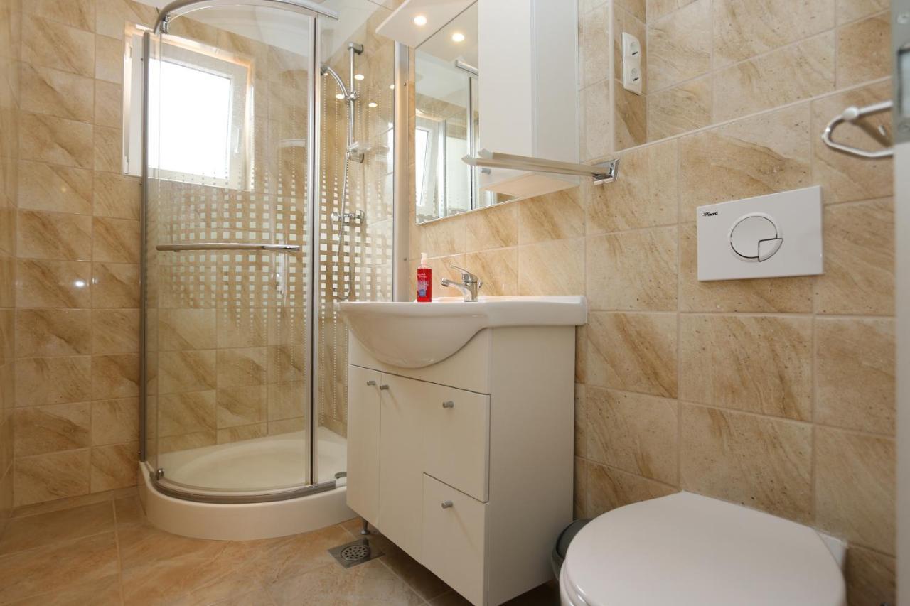 Apartments Mirjana ชิโล ภายนอก รูปภาพ