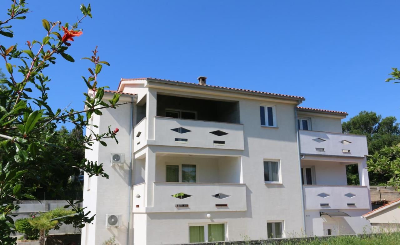 Apartments Mirjana ชิโล ภายนอก รูปภาพ