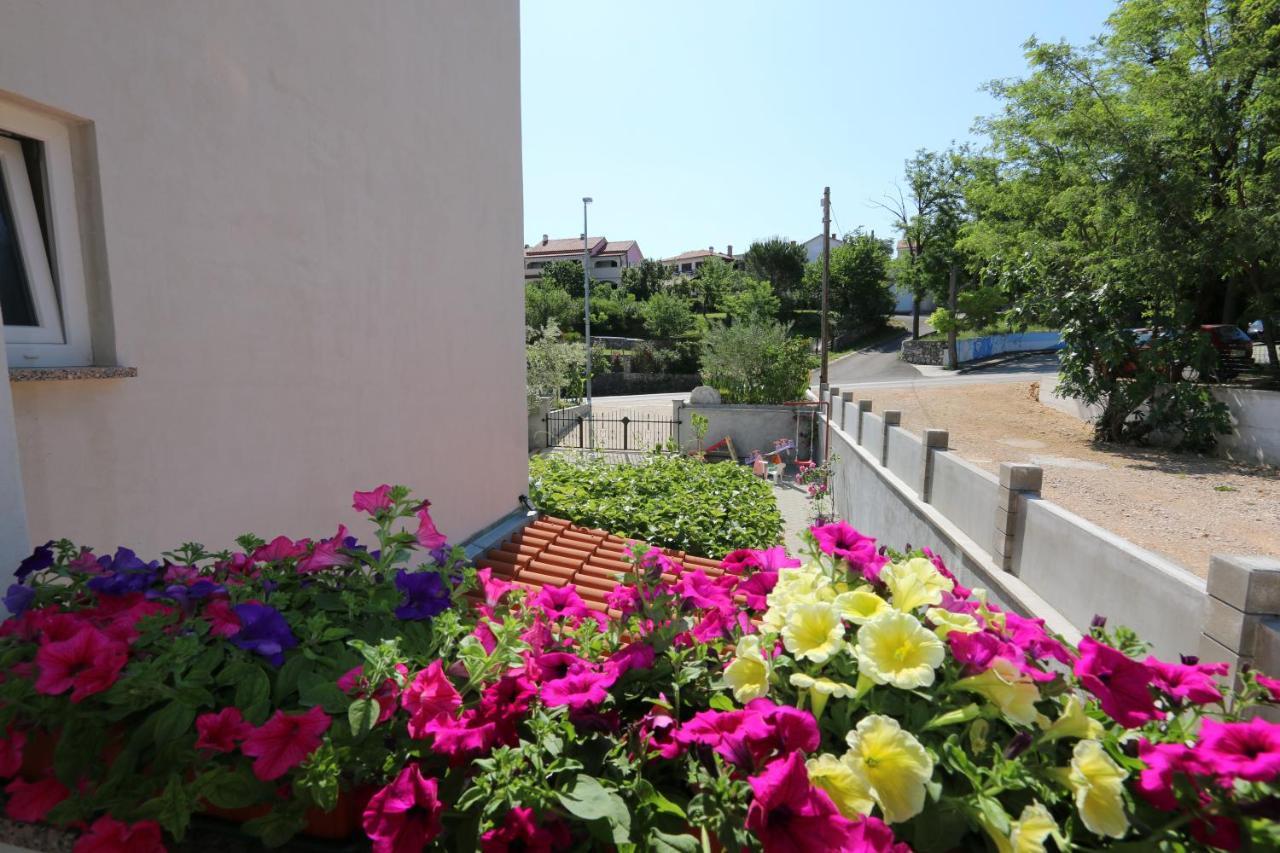 Apartments Mirjana ชิโล ภายนอก รูปภาพ