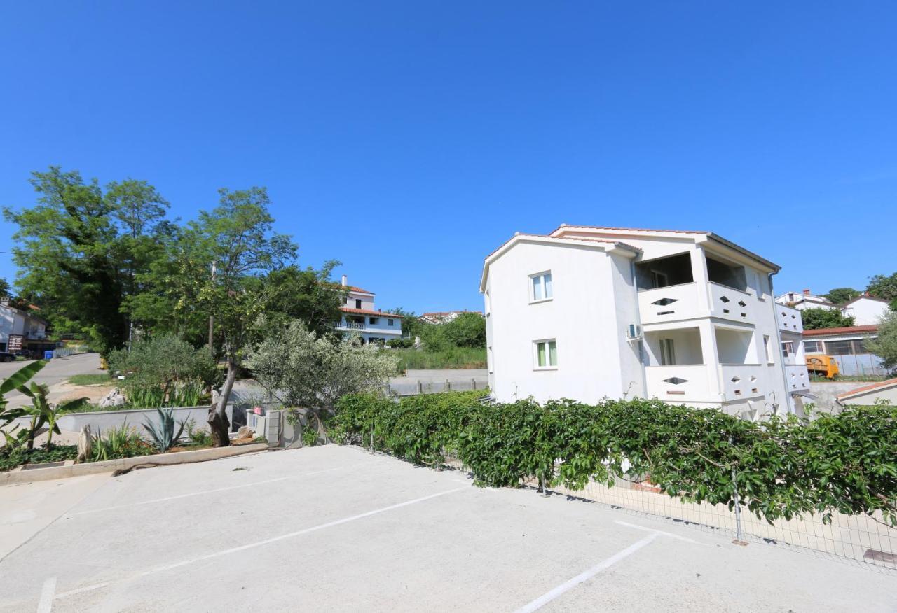 Apartments Mirjana ชิโล ภายนอก รูปภาพ