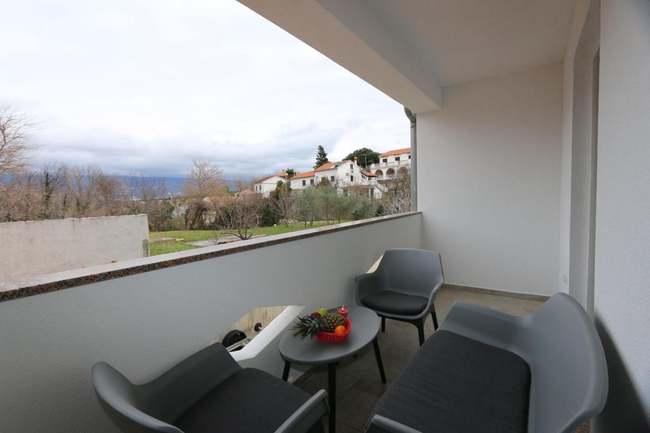Apartments Mirjana ชิโล ภายนอก รูปภาพ
